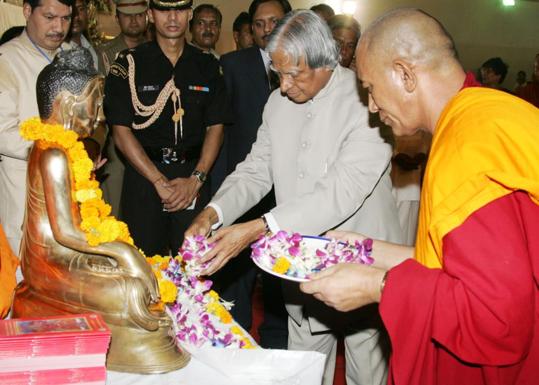 Address At The Concluding Function For The 2550th Anniversary Of Mahaparinirvana Of Lord Buddha, Kushinagar, Uttar Pradesh7