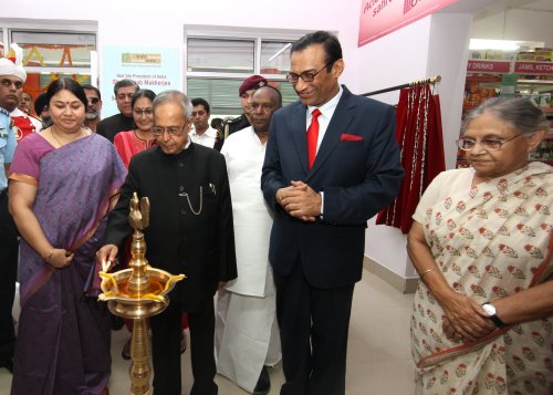 President Inaugurates Renovated Shopping Complex In Rashtrapati Bhavan