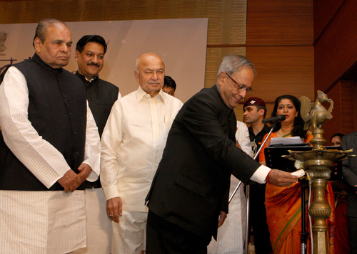 President Inaugurates New Maharashtra Sadan